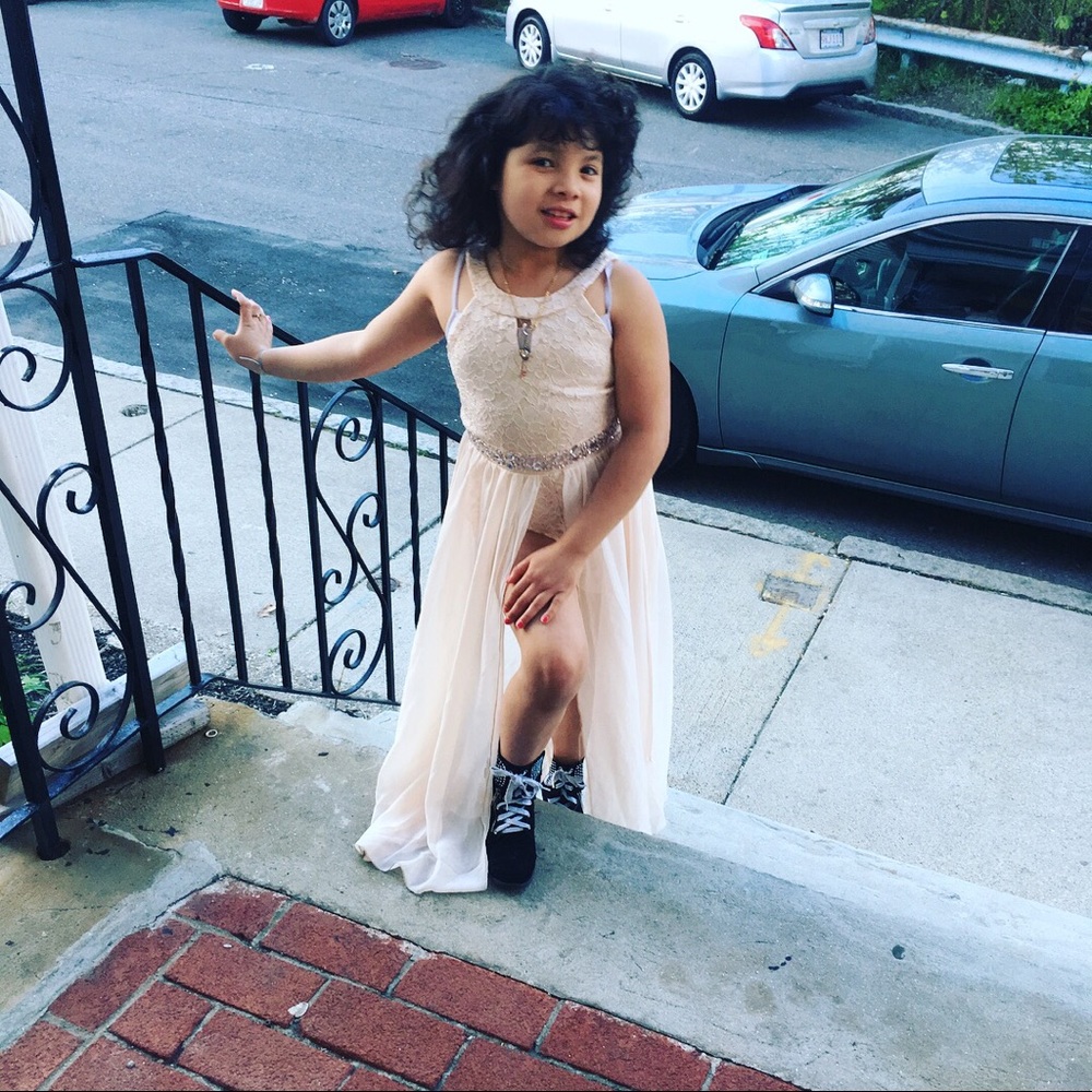 Meet your Posher, Luz